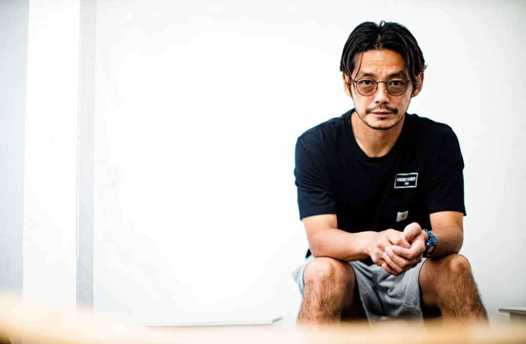 上原 KAWASAKI ZX-9R ZX900E – 京都のバイクショップSPEC-M（スペックエム